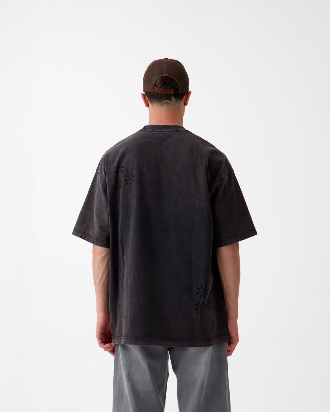 VINTAGE BLACK TSHIRT