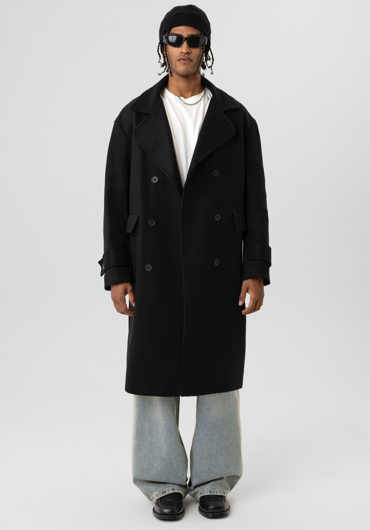 BLACK OVERSIZE COAT