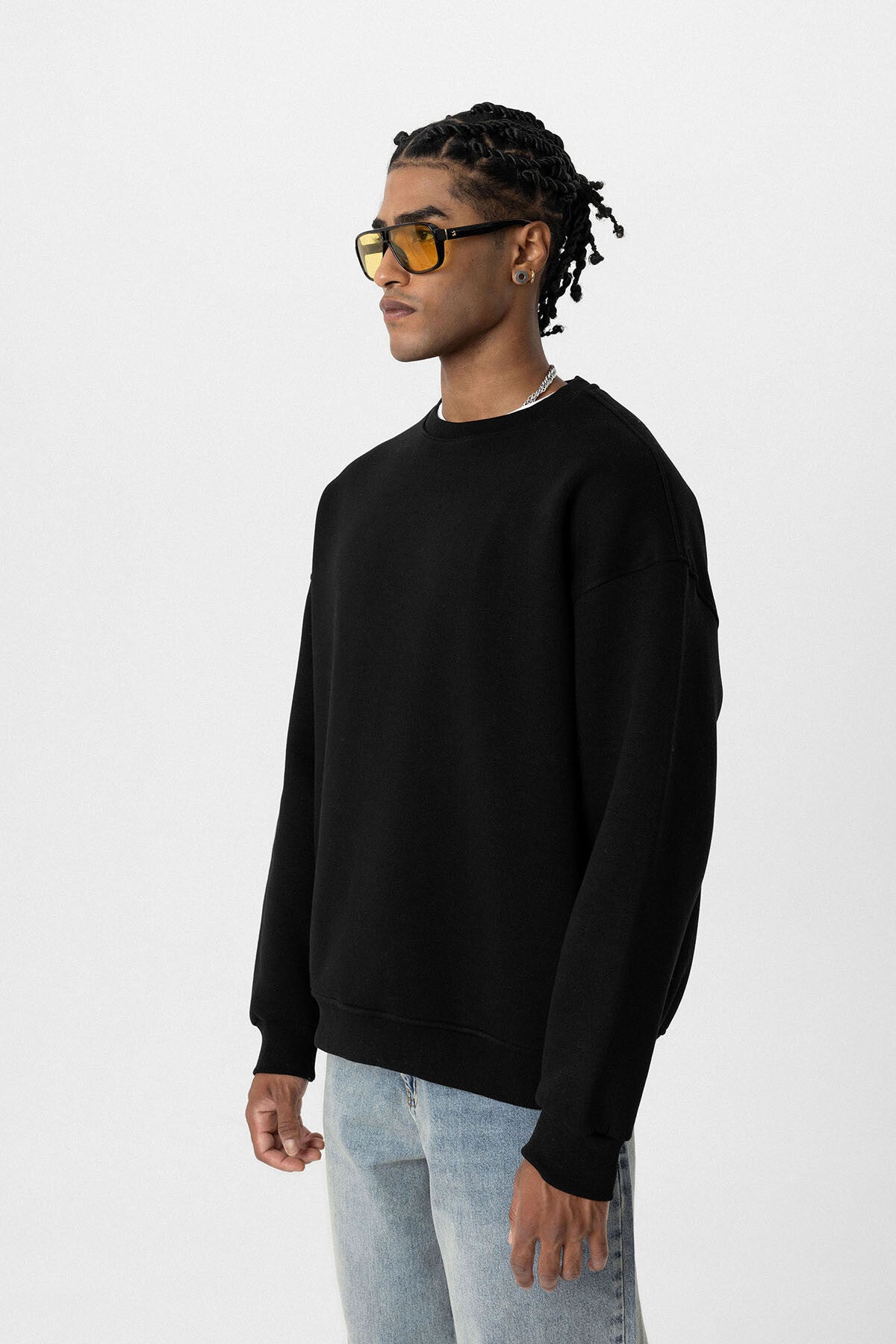 OVERSIZED SWEATSHIRT BLACK