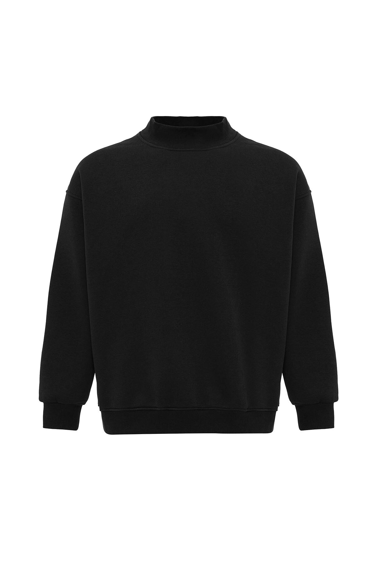 BLACK COLLAR SWEATER